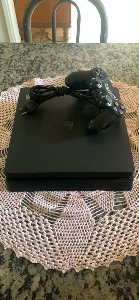 Vendo PS4 Slim 1Tb 