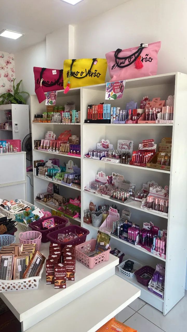 Vendo uma loja completa já com os produtos 