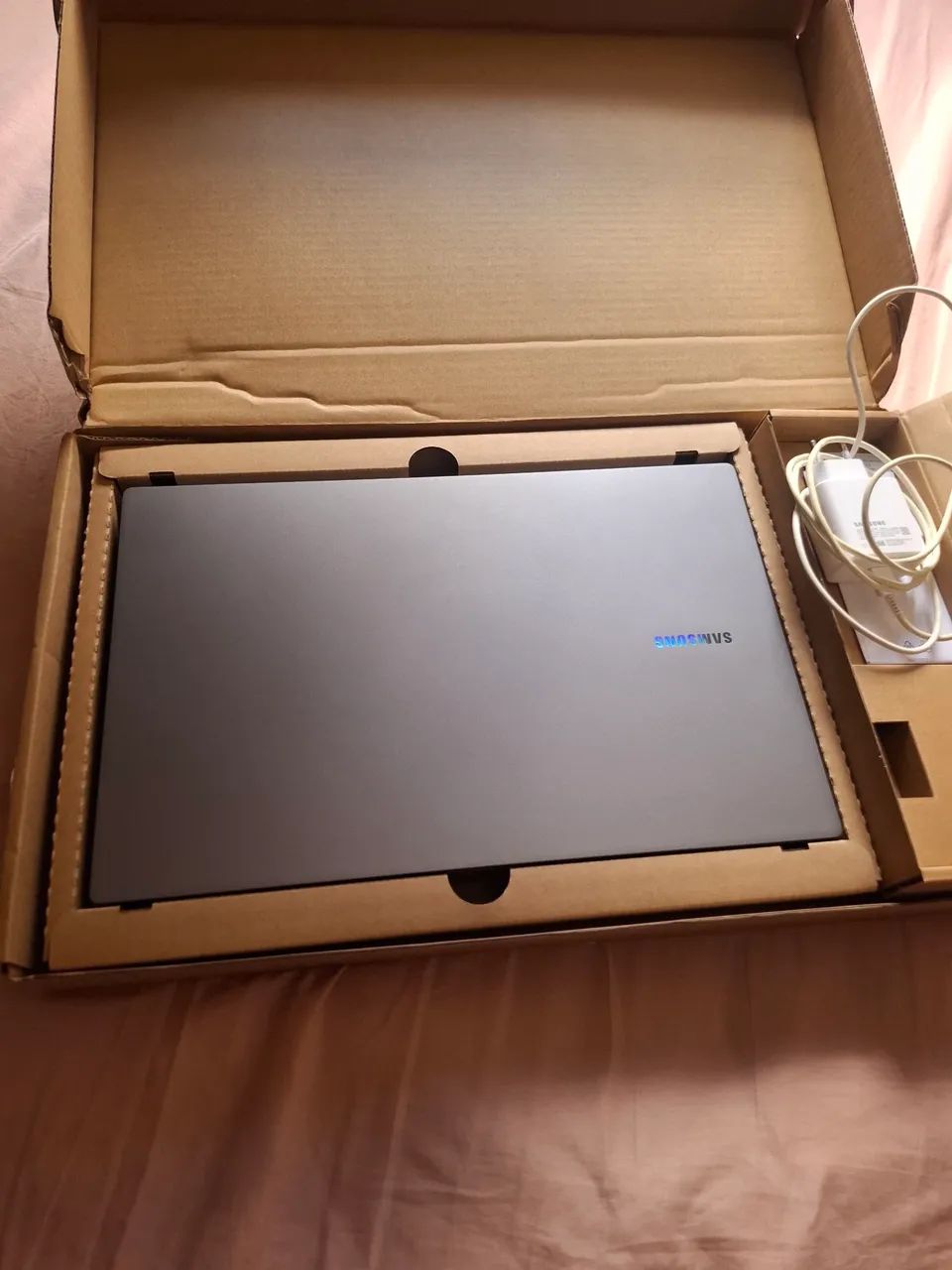 Notebook Samsung Galaxy book4 por 2,500 - Foto 5