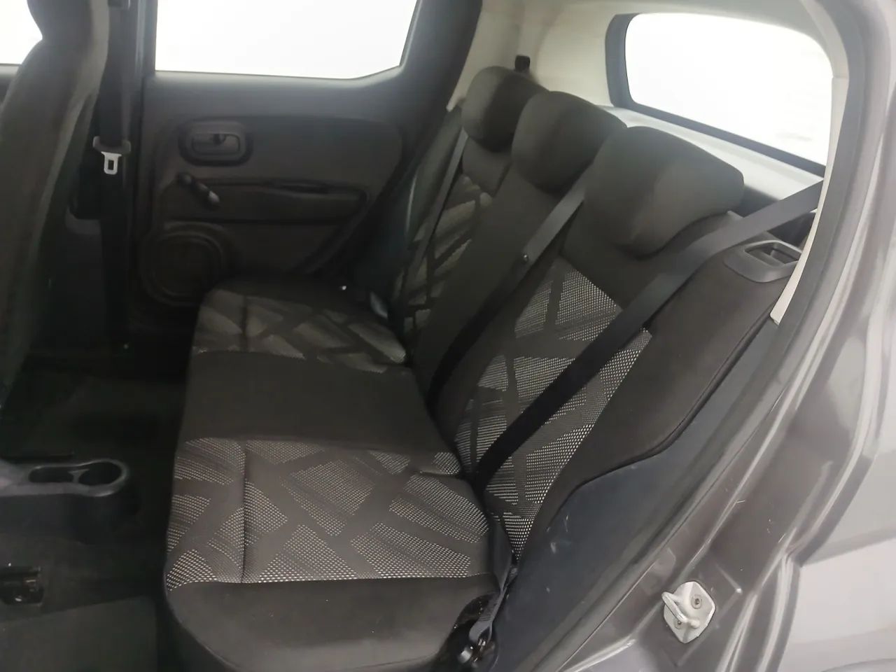 Fiat Mobi LIKE 1.0 Fire Flex 5p., foto 17 de 18