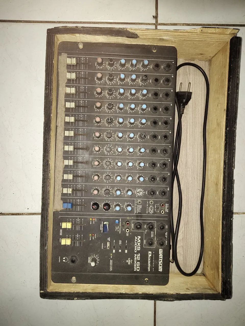 Mesa 10 canais - Foto 3