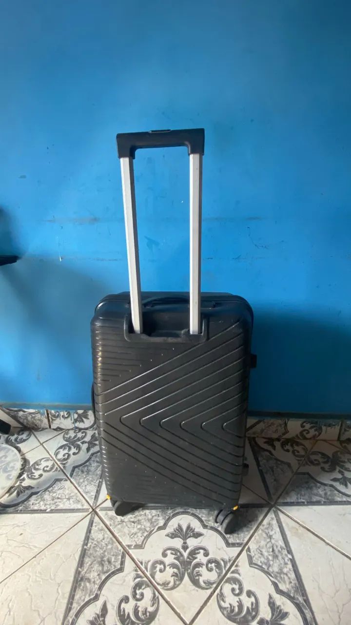 MALA DE 23kg A VENDA tamanho (M) - Foto 2