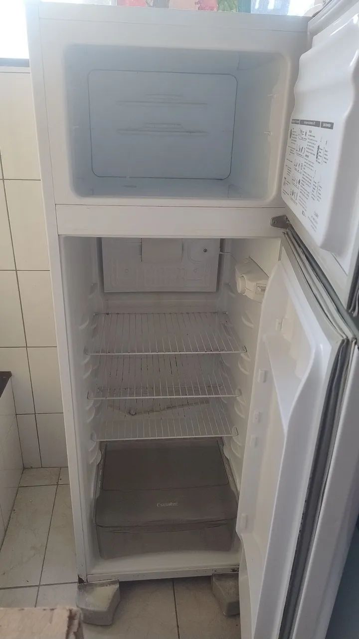 GELADEIRA ESMALTEC DUPLEX