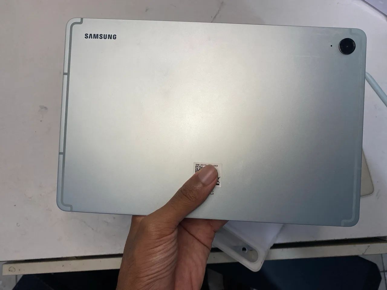 Samsung Galaxy Tab S9 FE 128GB / 6GB RAM (+ S Pen e Capa Magnética) - Foto 2
