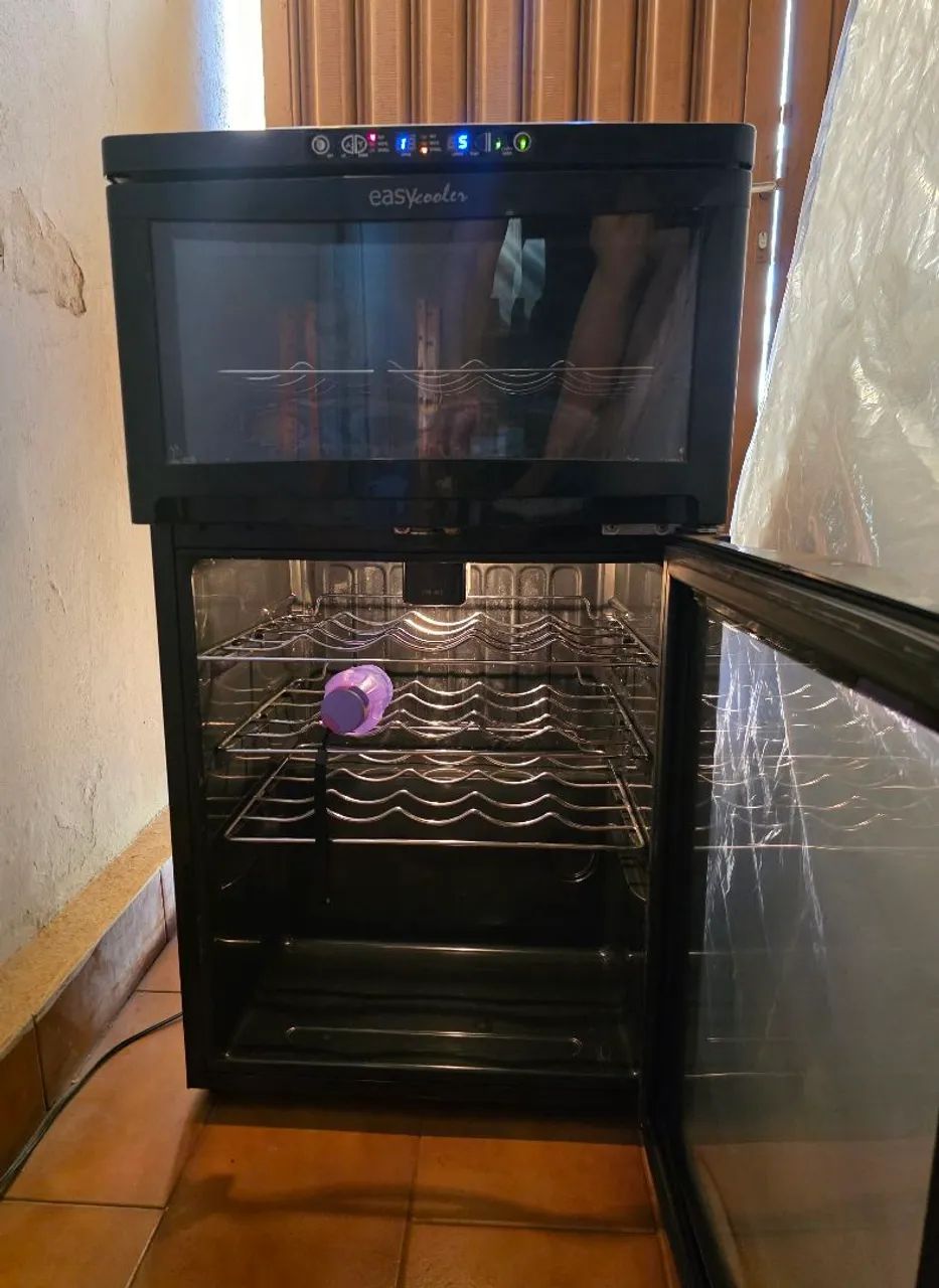 ADEGA CLIMATIZADA EASY COOLER 25 GARRAFAS/DE COMPRESSOR  - Foto 4