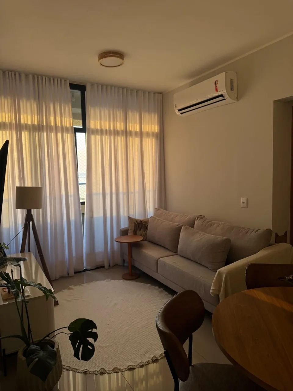 VENDO SOFÁ DE LINHO  - Foto 4