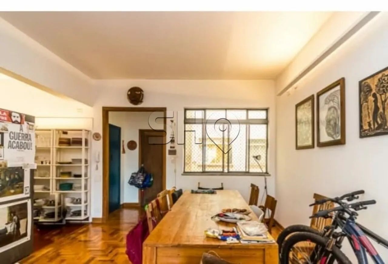 Apartamento em Santa Cecília com 3 dormitórios
