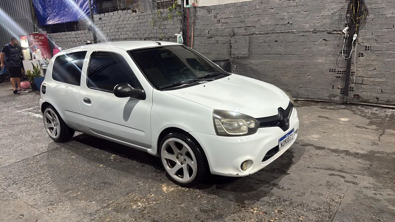Renault Clio AUTHENTIQUE 1.0/1.0 HI-POWER 16V 3P 2014