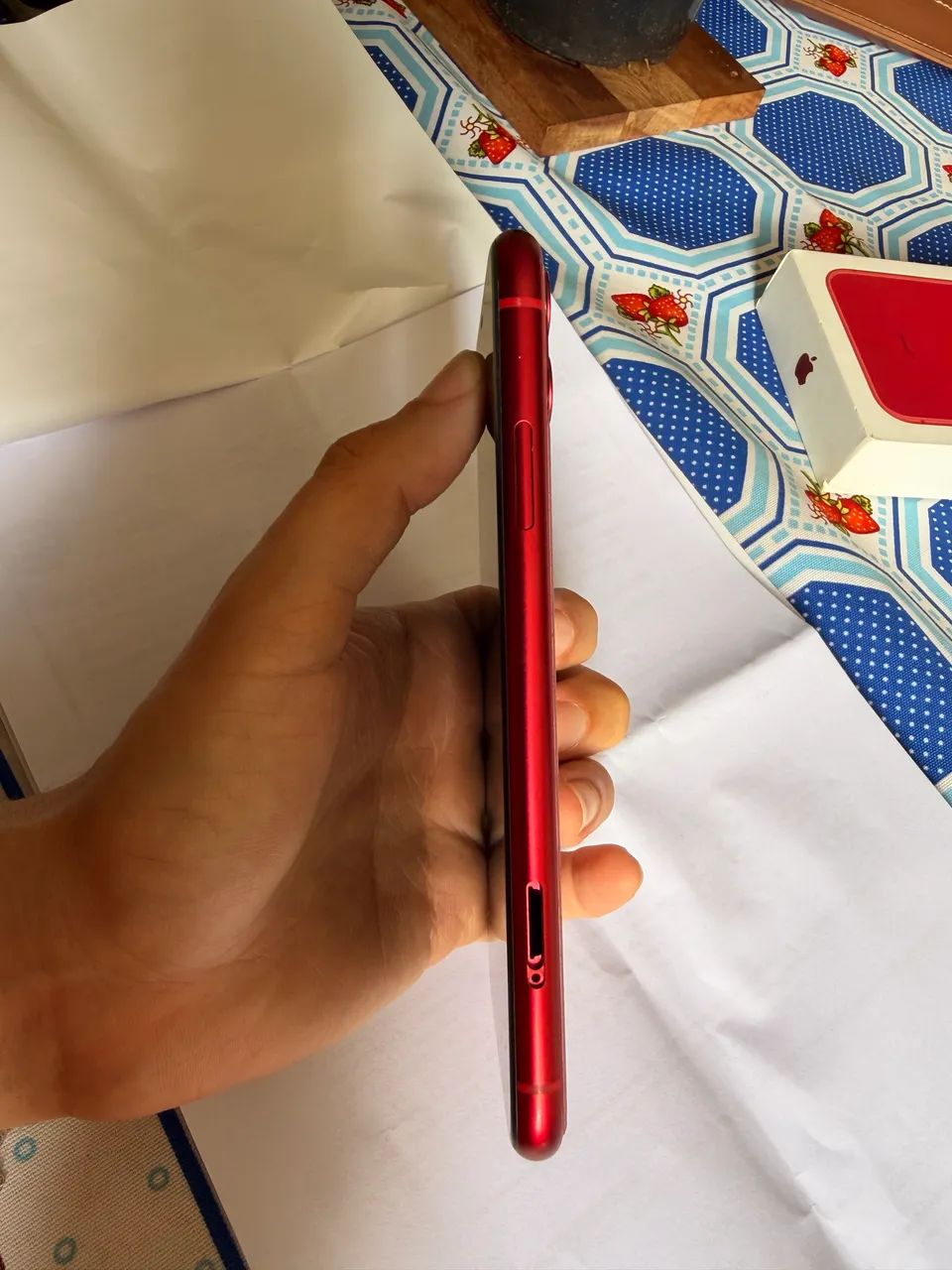 iPhone 11 128GB Red - Remover Peças  - Foto 4