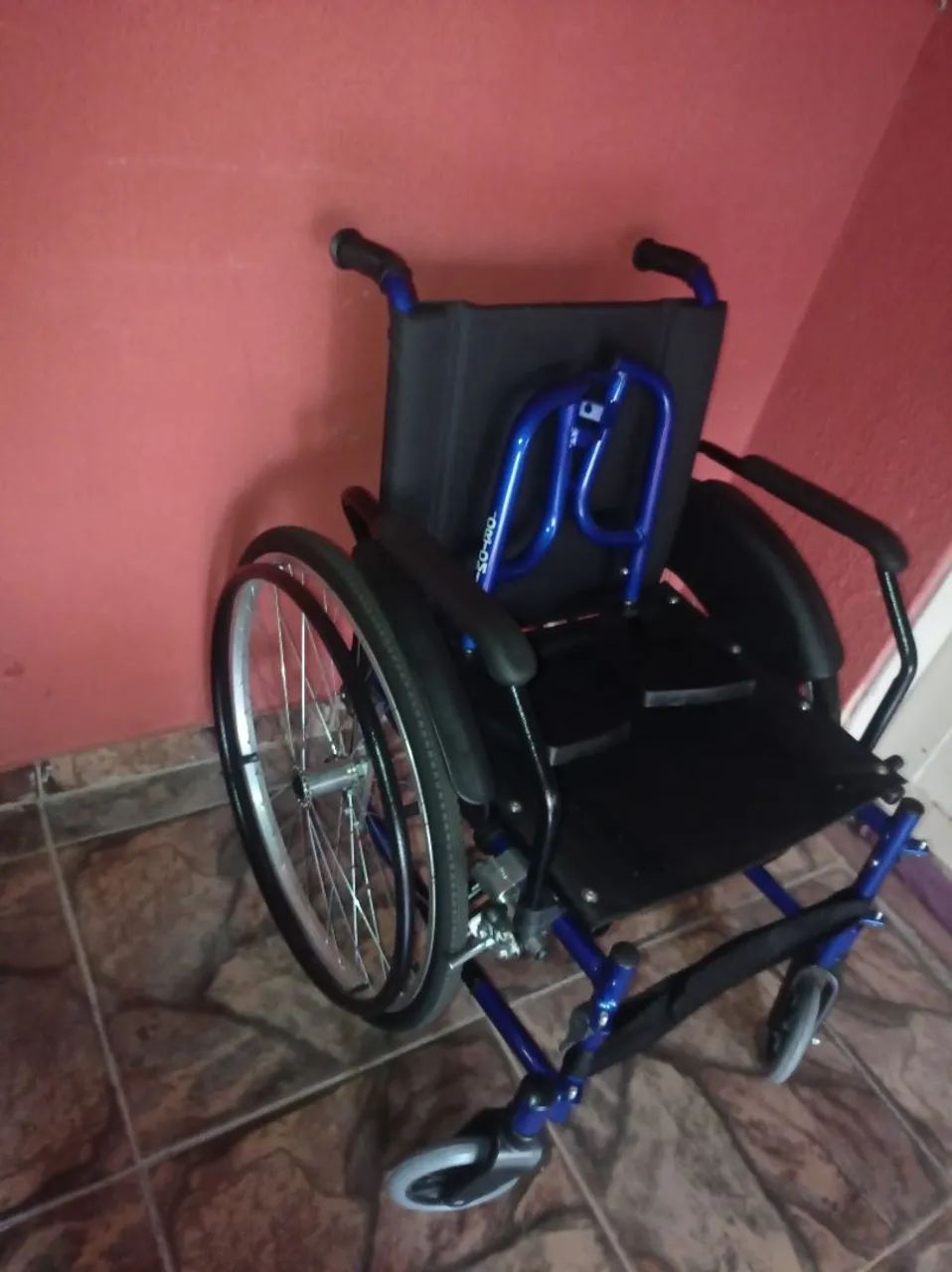 Cadeira de rodas  - Foto 3