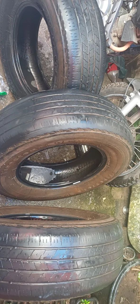 Pneus de caminhonete e bom estado aro 16/245/70 ,firestone 3 pneus 700 reais pra pega es $ - Foto 5