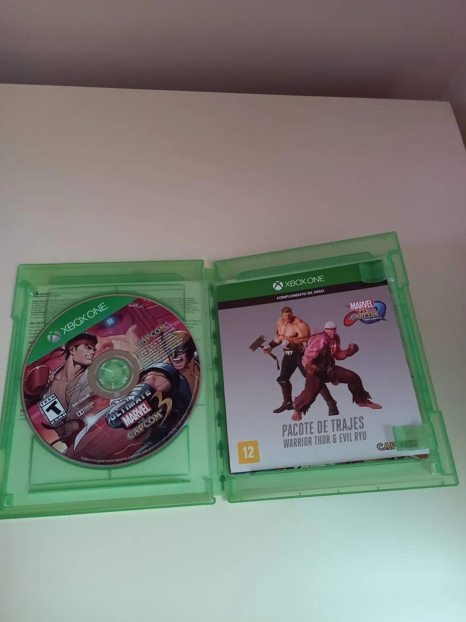 jogo Ultimate Marvel vs. Capcom 3  Xbox One - Foto 3