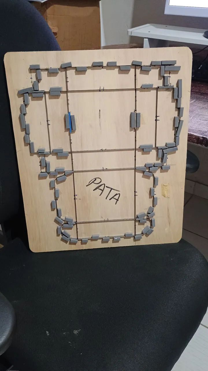 Faca gráfica modelo sedex