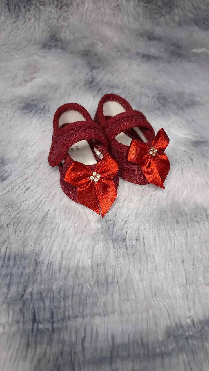 Sapatinhos de bebê menina apenas R$ 16 reais WhatsApp * 