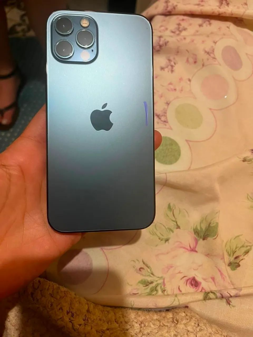 Vendo iPhone 12 Pro Max Azul - Foto 3