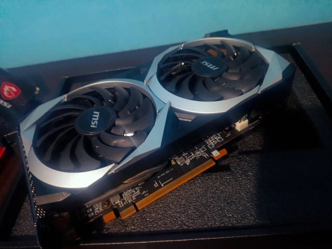 Placa de vídeo RX 6650 XT com defeito - R$600 - Foto 2