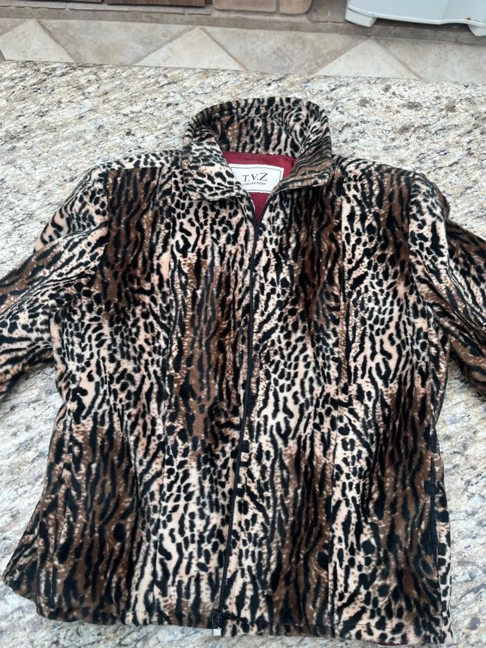 Blusa de frio de onça 