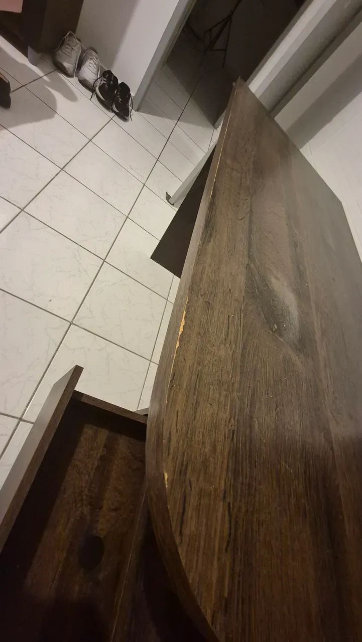 Escrivaninha com estantes e gavetas - Foto 3