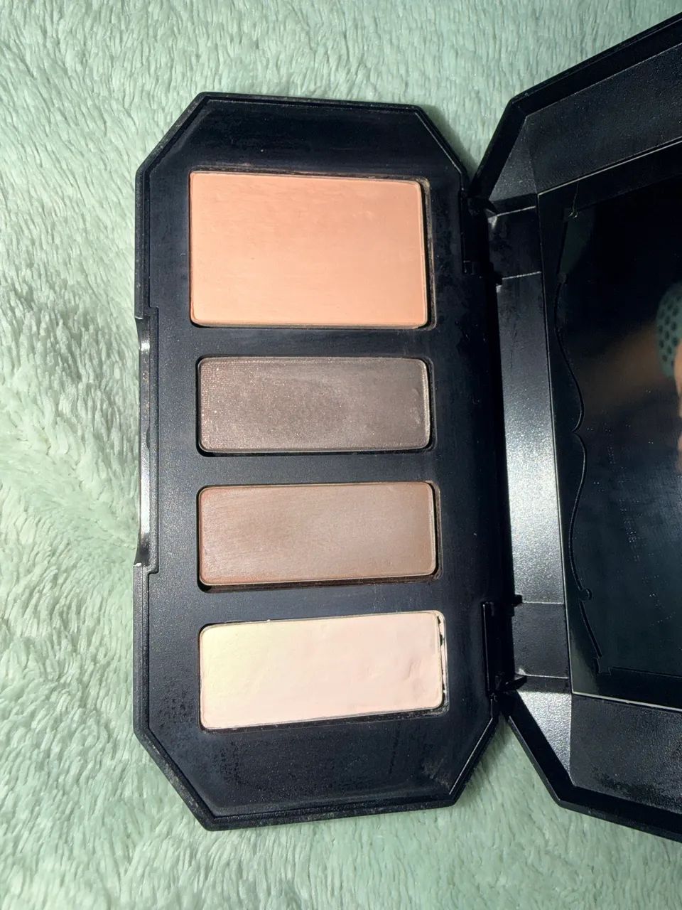 MAQUIAGEM SOMBRA - SHADE AND LIGHT - KAT VON D 
