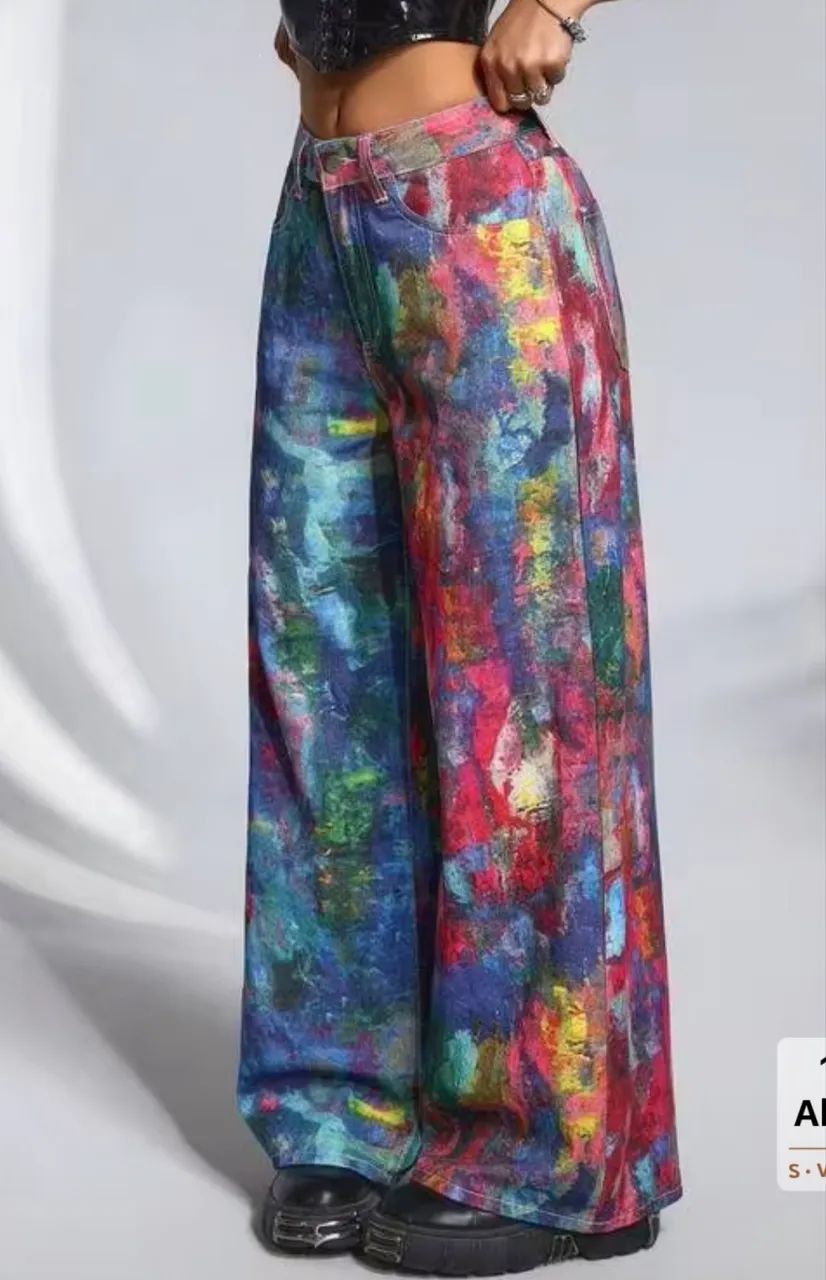 Calça 40/42 moderna nunca usada.
