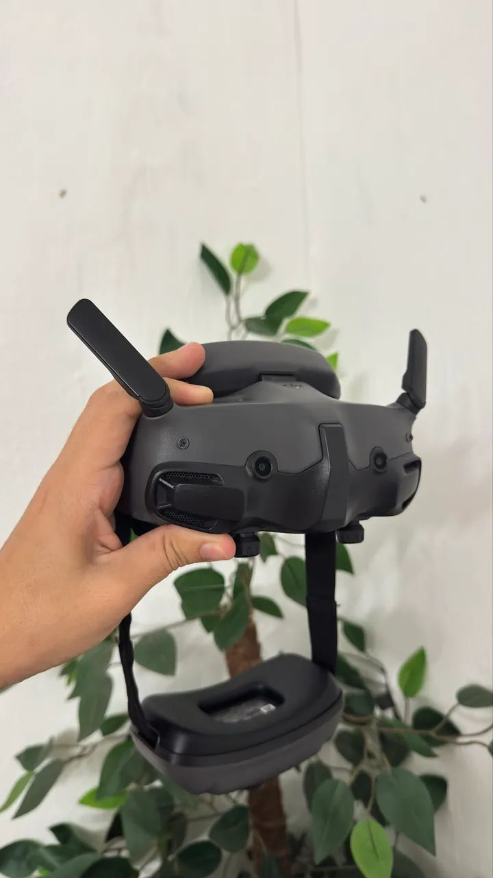 Drone DJI Avata 2 + Kit Fly More - Foto 5