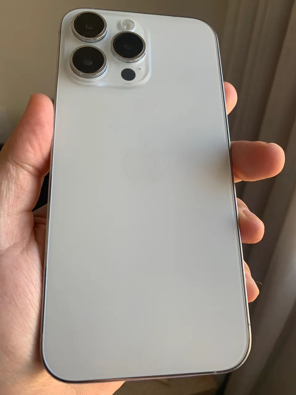 IPHONE 14 PRO MAX 256GB - SILVER / SEM DETALHES - Celulares e