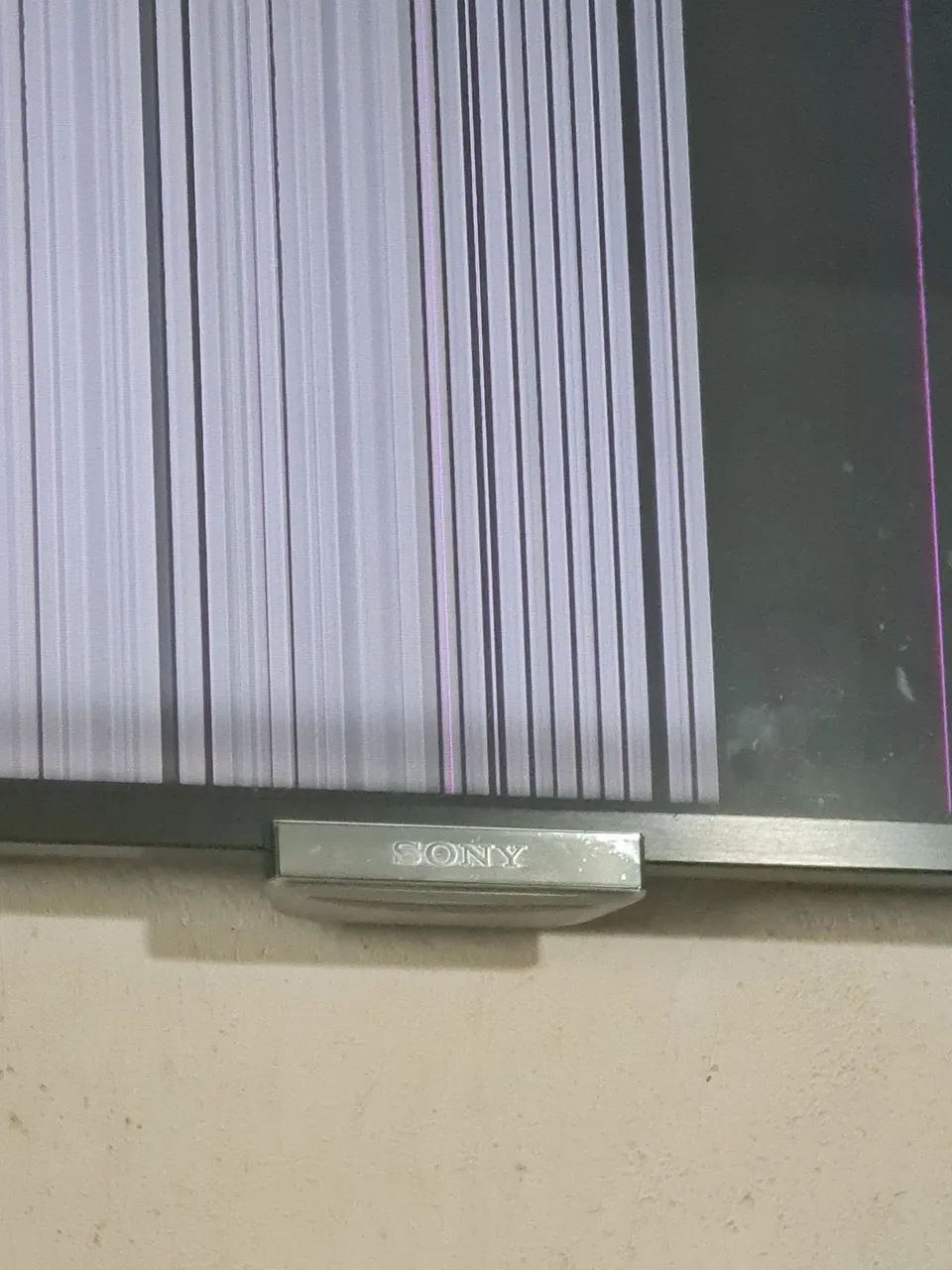 Tv sony tela listrada 40 polegadas  - Foto 2