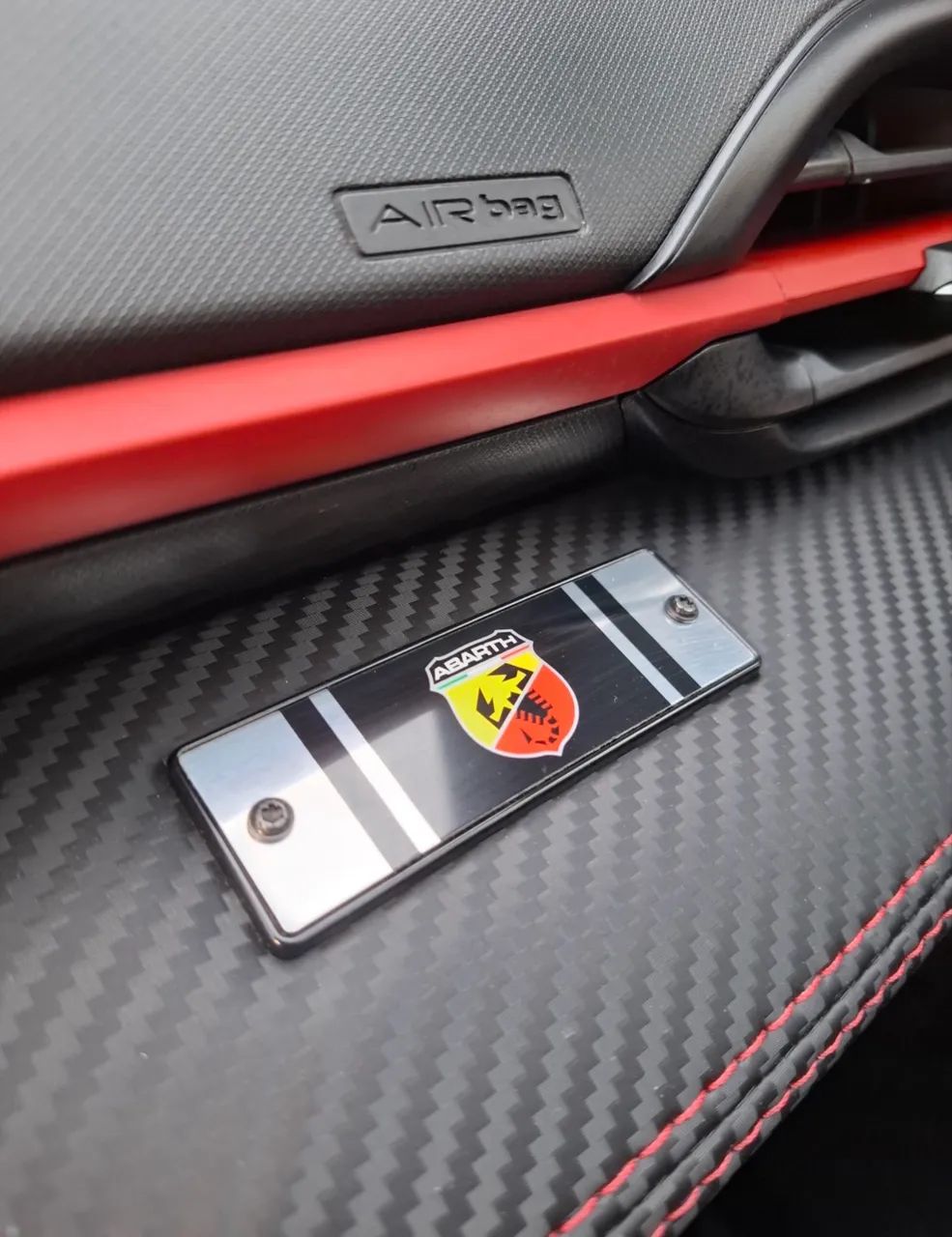 Fiat Fastback Abarth Turbo Flex 1.3 Aut. 2024 - Foto 2