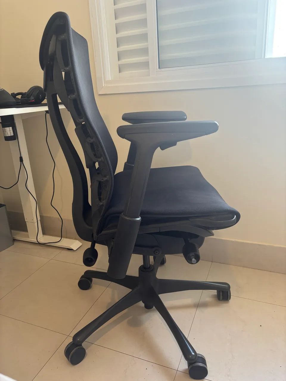 Cadeira Herman Miller embody  - Foto 4