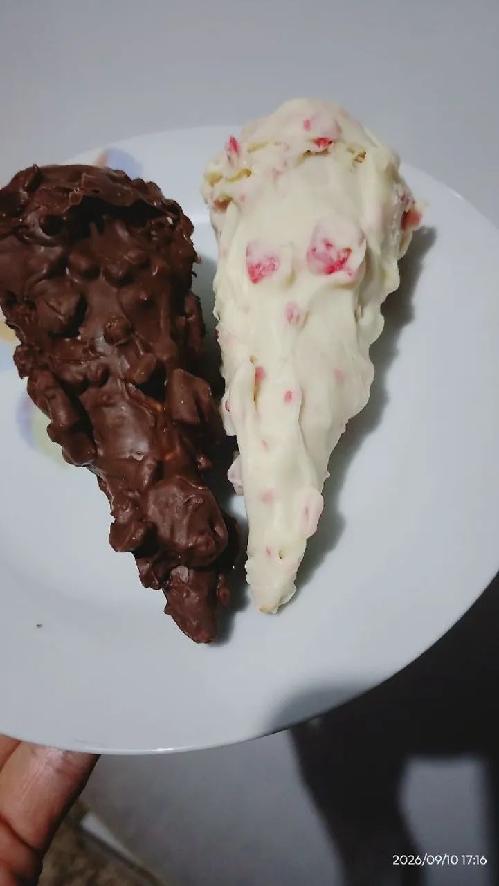 Cone cravejado  - Foto 2