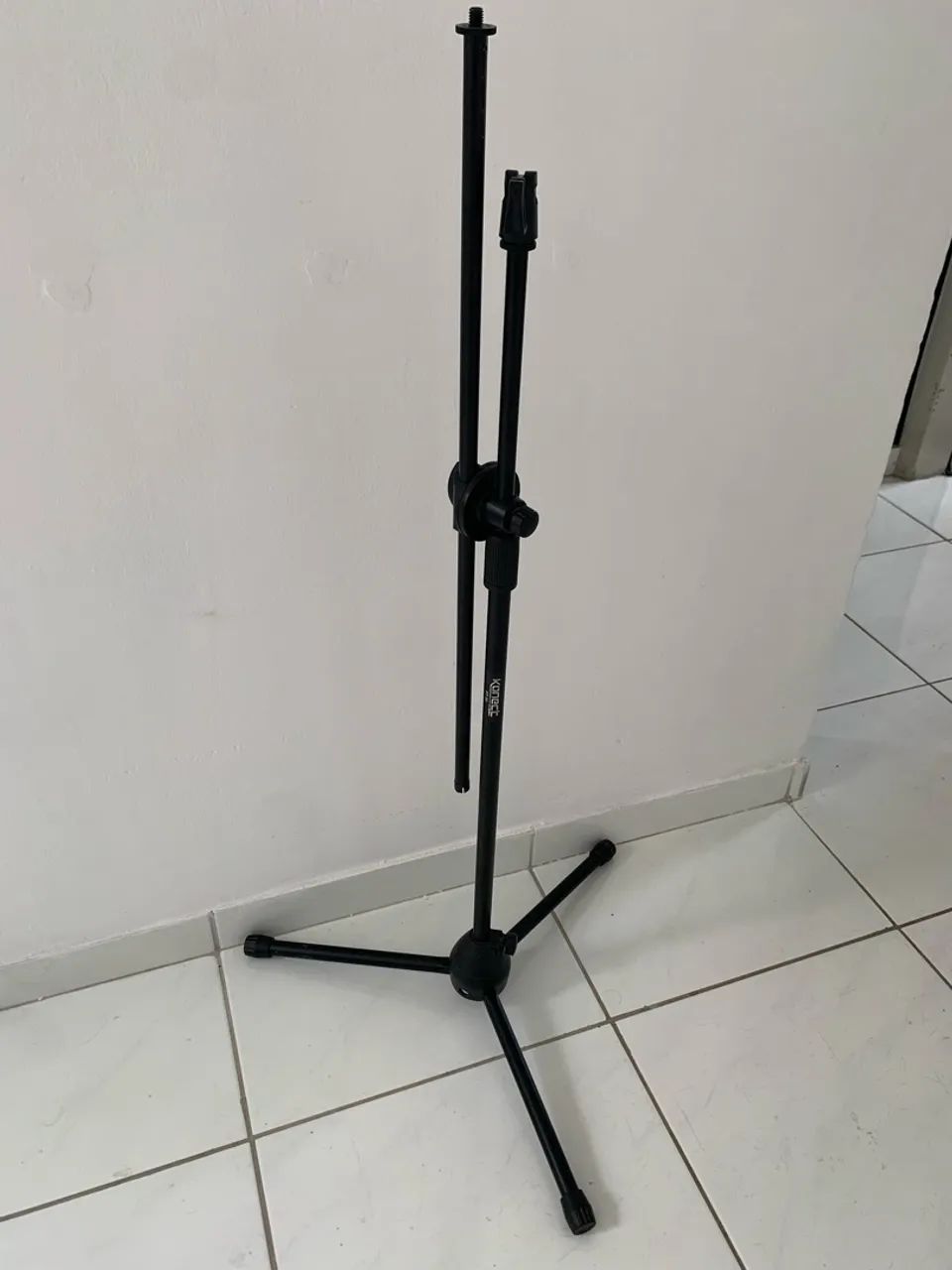 Tripé Microfone Condensador e Dinâmico 