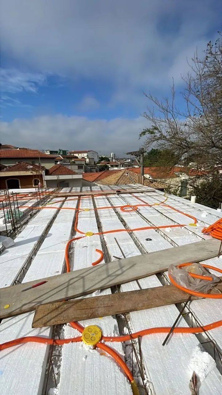 Preciso de pedreiro para zona norte 