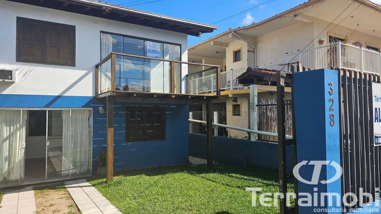 Casa Espaçosa a Uma Quadra da Praia! - Foto 3