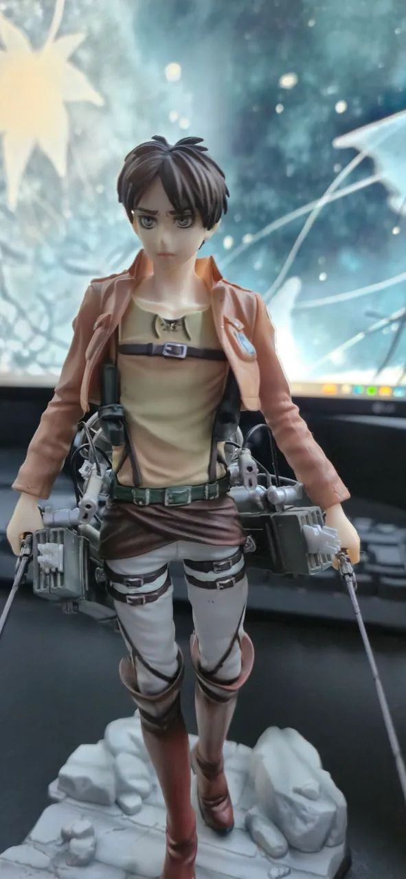 Eren Yeager Attack on Titan action figure - Foto 2
