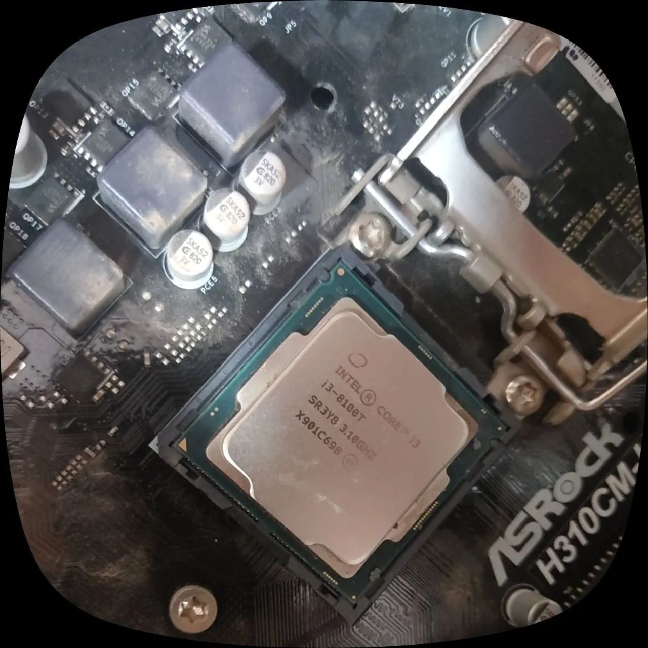 Intel i3 8100 usado
