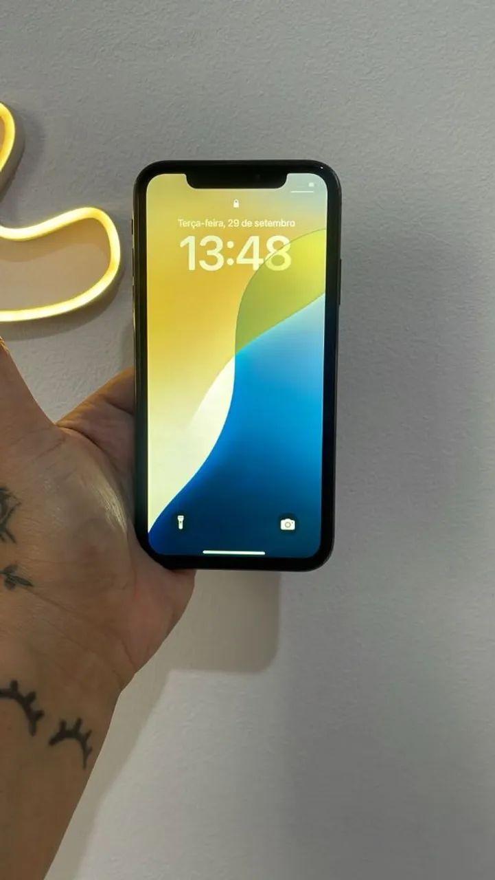 IPHONE XR 64GB - Foto 2
