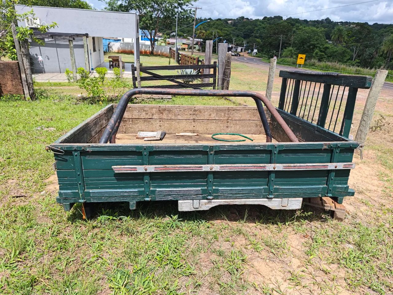 Carroceria de madeira para F-250 