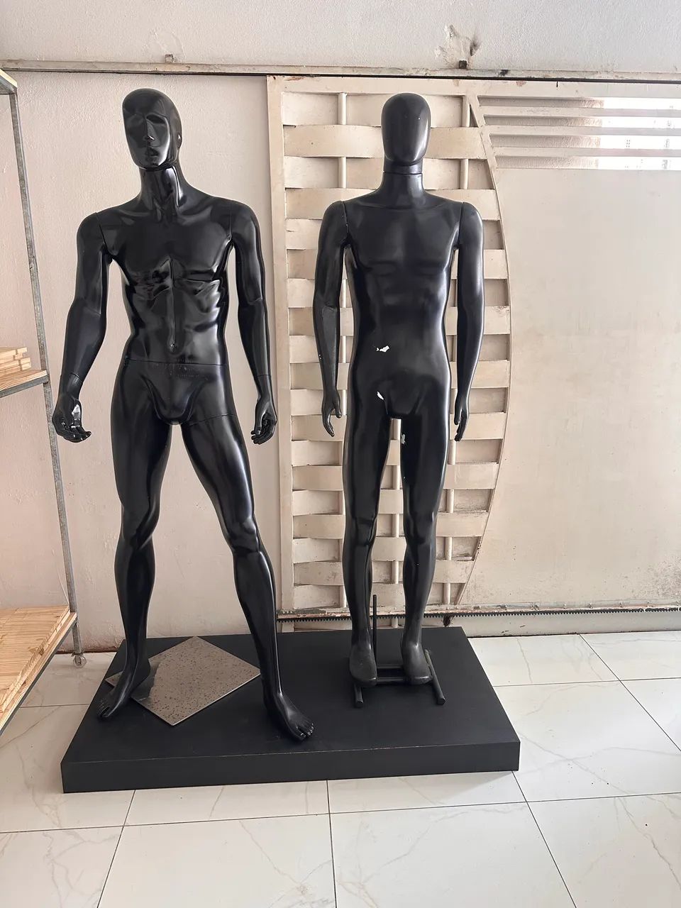 Araras manequim mesa de centro  - Foto 2