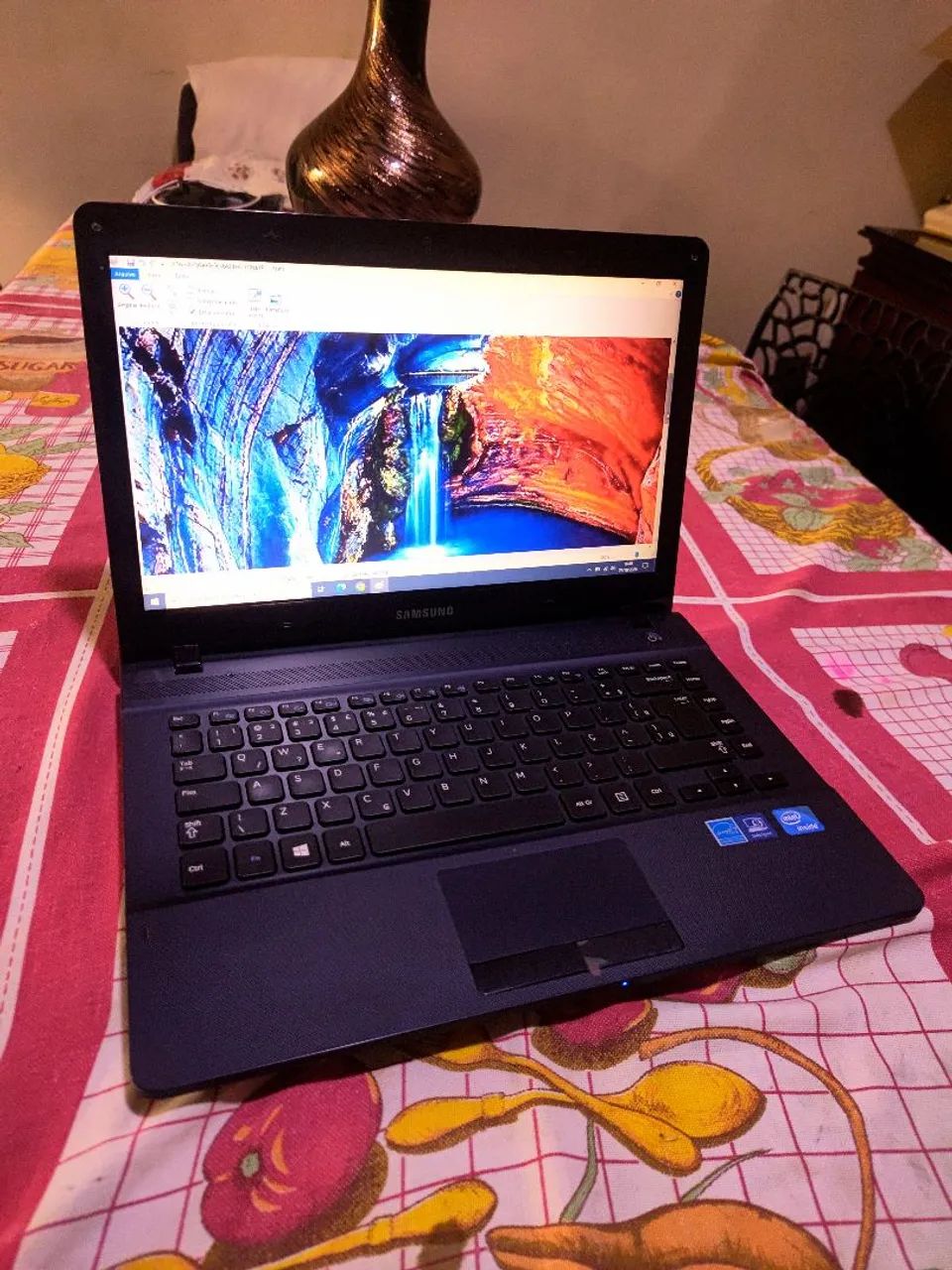 Vendo notebook Samsung novíssimo  - Foto 3