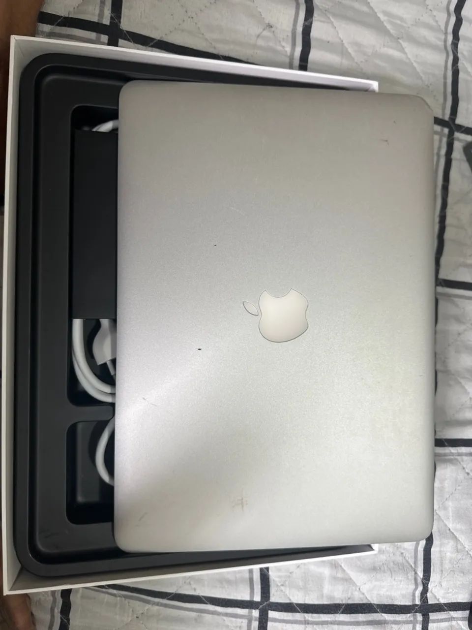 MacBook
