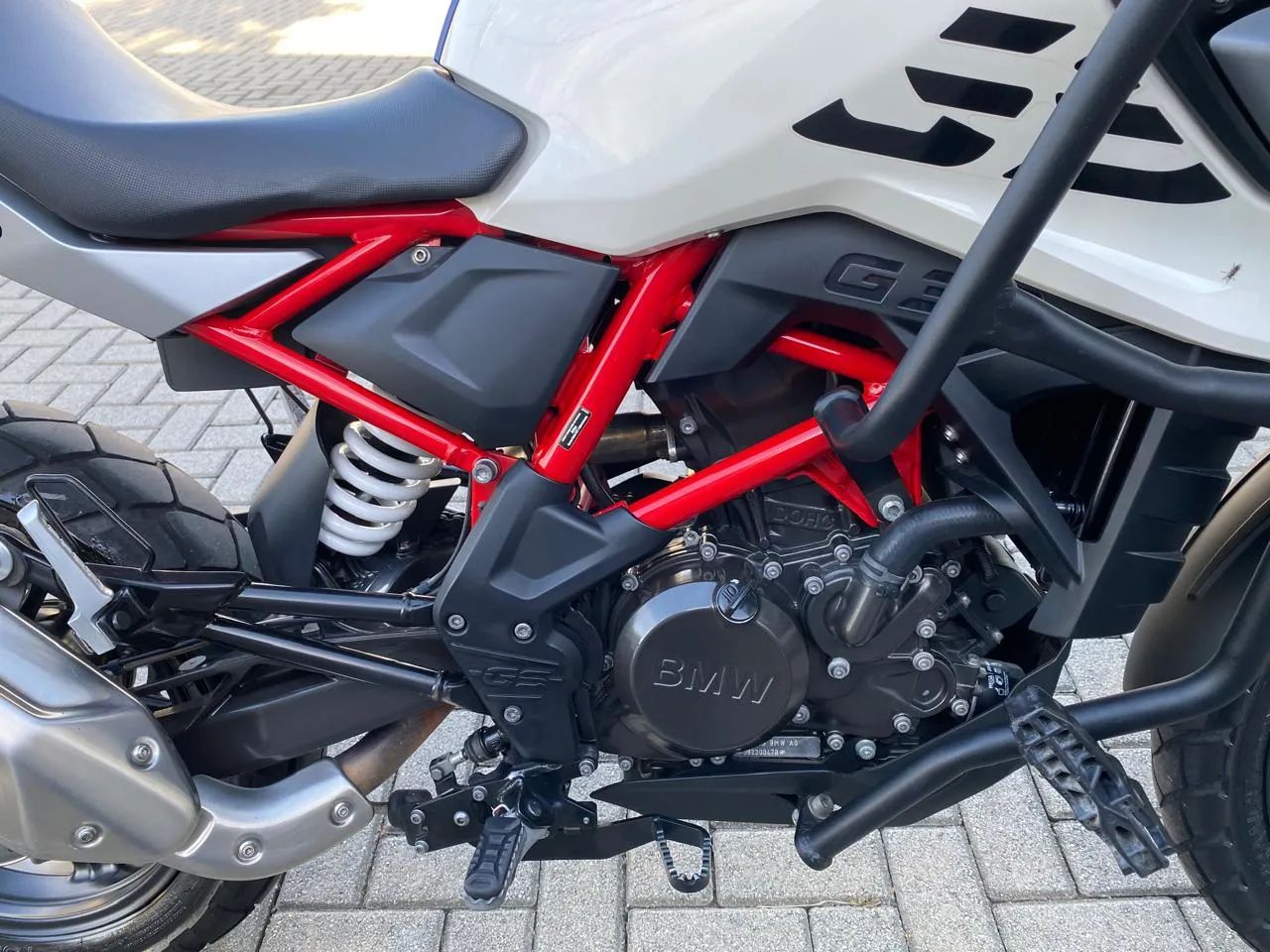 BMW G 310 34 cc  - Foto 4