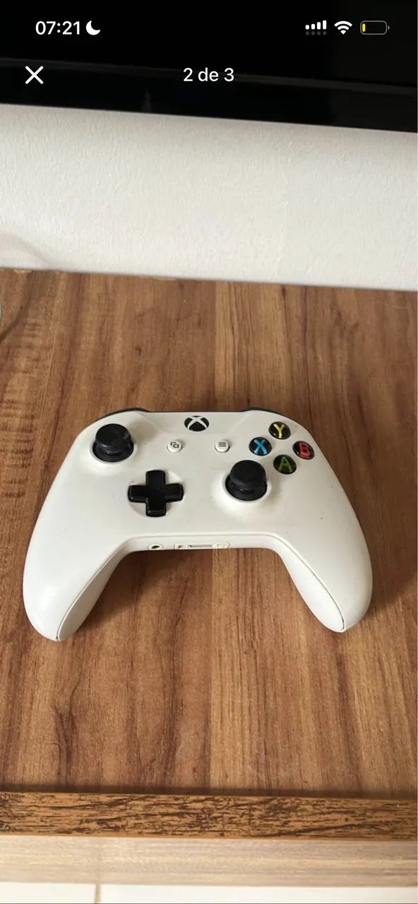 Xbox One S - 1TB + controle original + 2 mídias físicas  - Foto 2