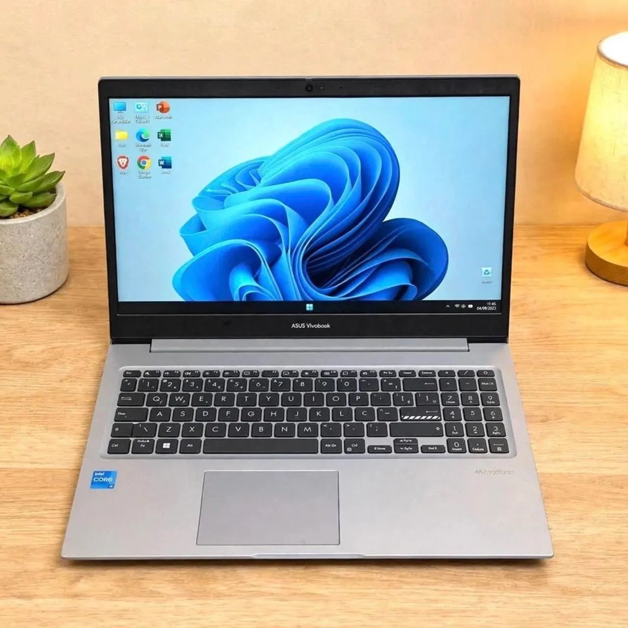 Notebook Asus Vivobook i3 