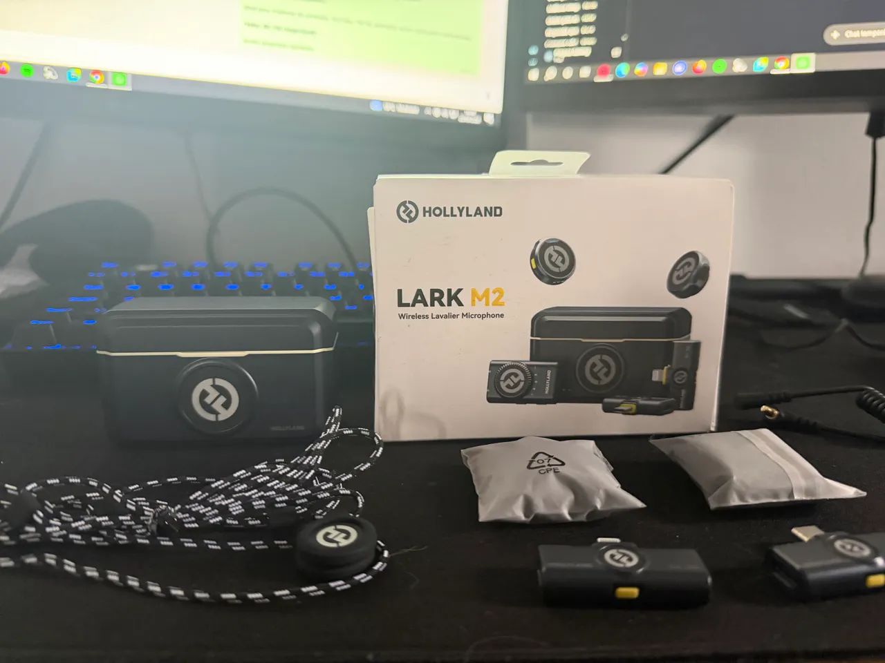 Hollyland Lark M2 Wireless Lavalier Microphone Combo - Completo
