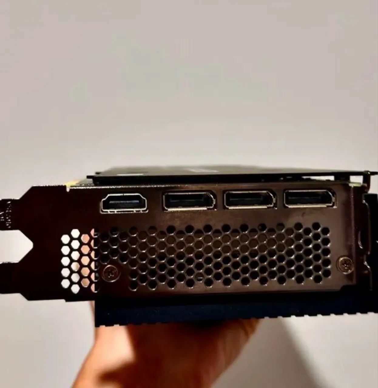 GeForce RTX 4070 TI Barata - Foto 4