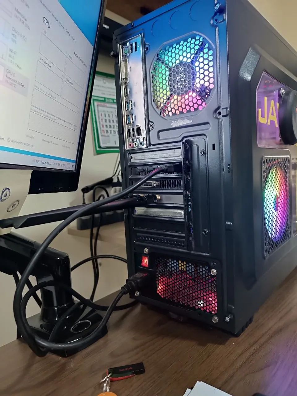 Desktop Ryzen 5 1600 + RX580 4GB - Foto 3