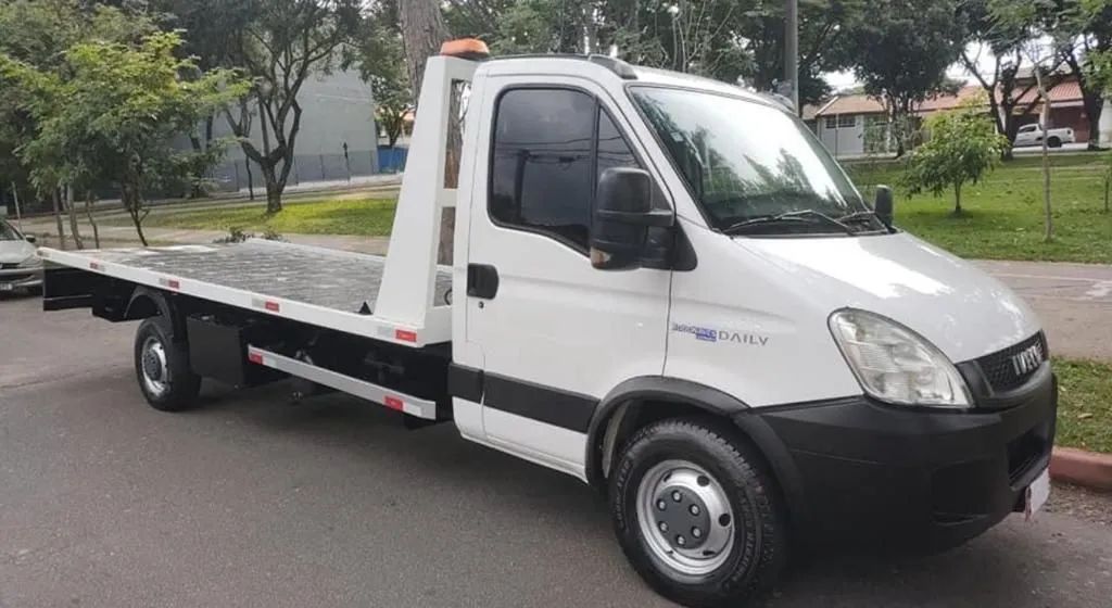 IVECO PLATAFORMA GUINCHO  - Foto 2