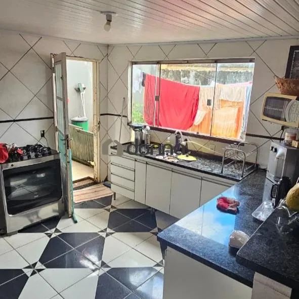 Casa à venda em Uberaba - Residencial 2000, Leste: 4 dormitórios, 2 vagas