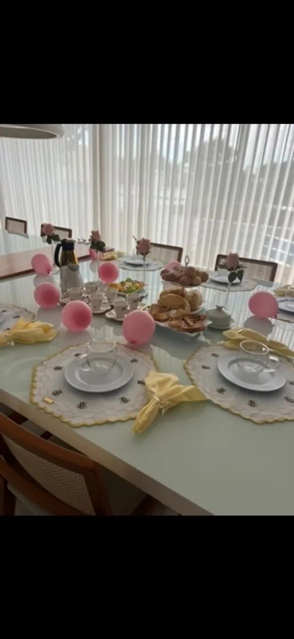 Mesa de jantar com cadeiras - Foto 4