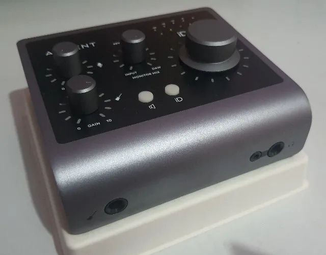 Interface de Áudio Audient iD4 MKII - Foto 2